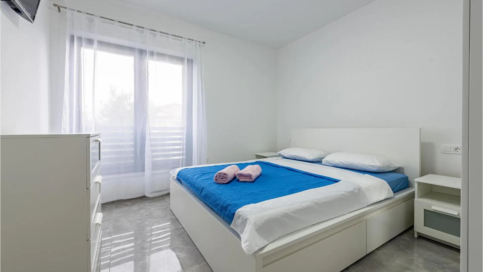 Pet Friendly Apartment In Vir With Wifi Croatia